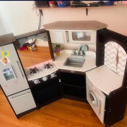 Kids Kitchen 