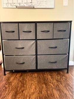 Dresser for Bedroom with 8 Drawers