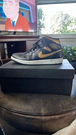 Jordan 1 Black Metallic God size 9.5