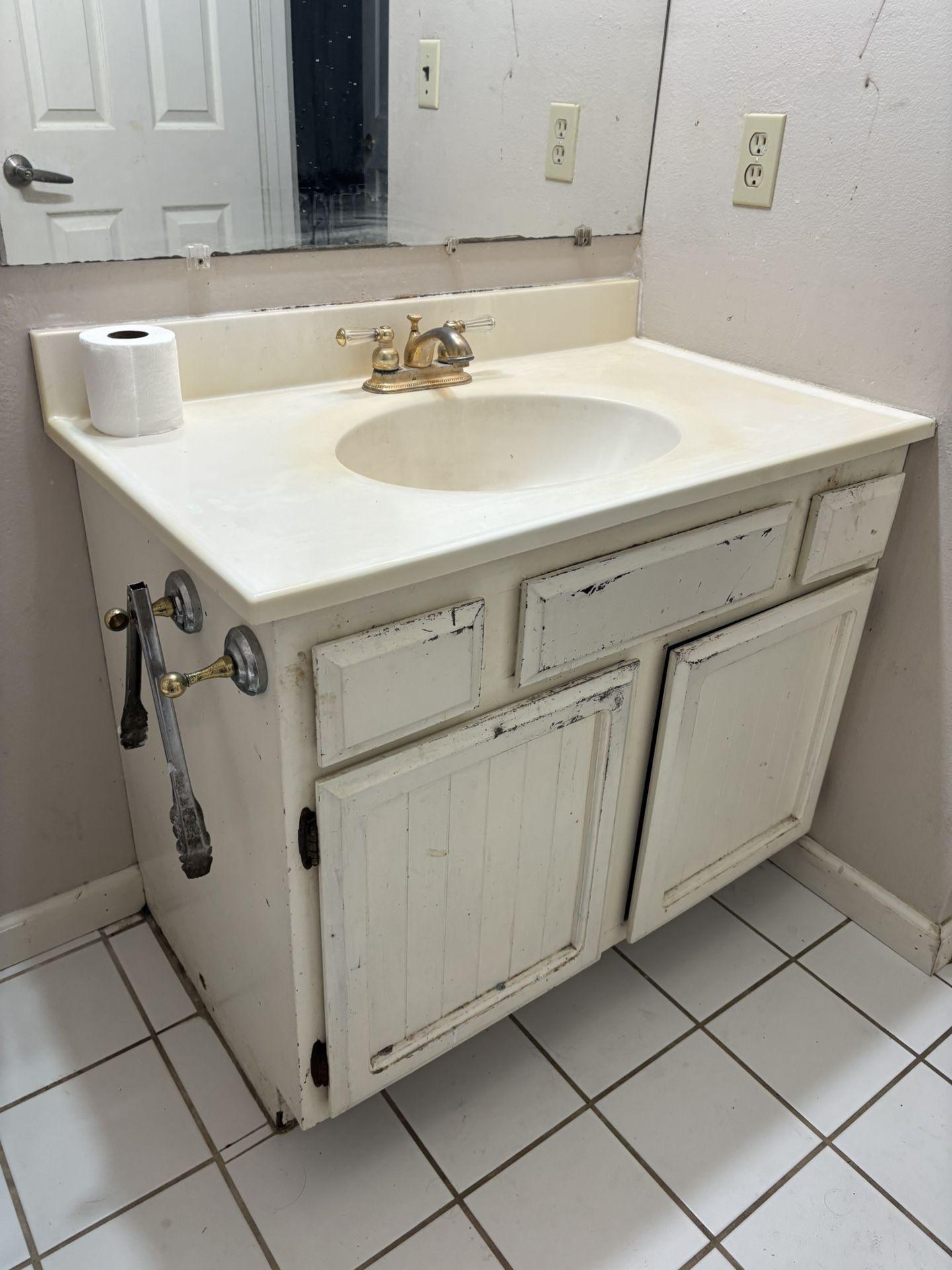 Bathroom Vanity For Free