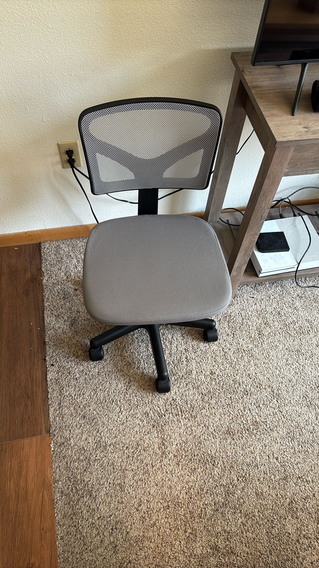 Small Desk Chair