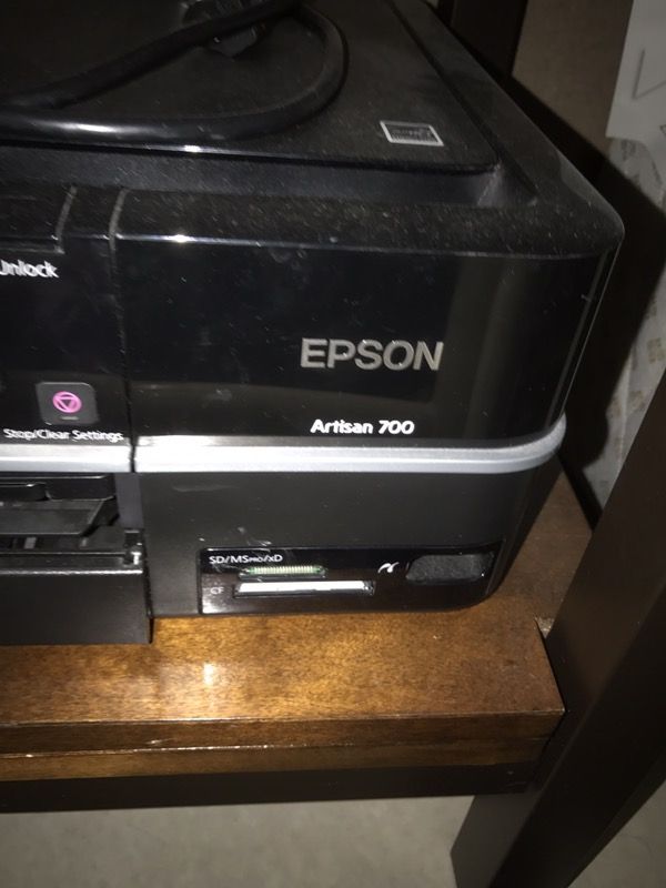 Epson Artisan 700 Photo/scanner printer