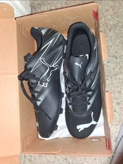 New Puma Cleats black