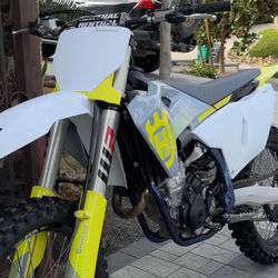2024 Husqvarna FC250