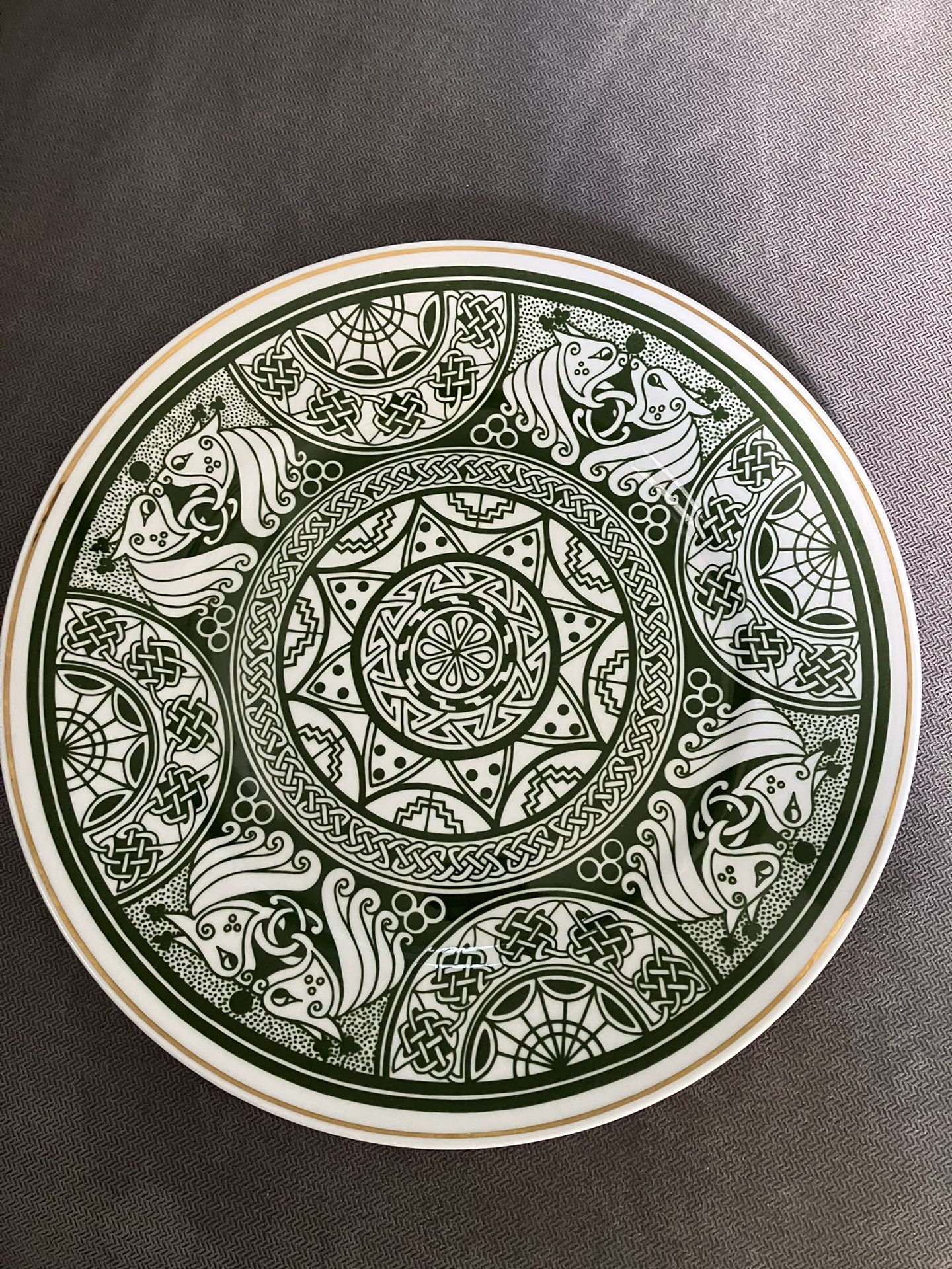 Nexus Design Limited Edition Plate Bone China British Made Green White Kells 1591
