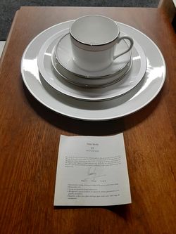 Vera Wang Wedgewood China set , service for 1