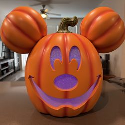 DISNEY MICKEY PUMPKIN WITH LIGHTS AND MUSIC (23” WIDE / 20.5” TALL)
