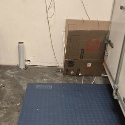 Industrial floor scale