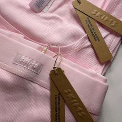Light Pink Two Piece Skims Set ( I Can Only Take Cashapp So Text Me Before U Order)