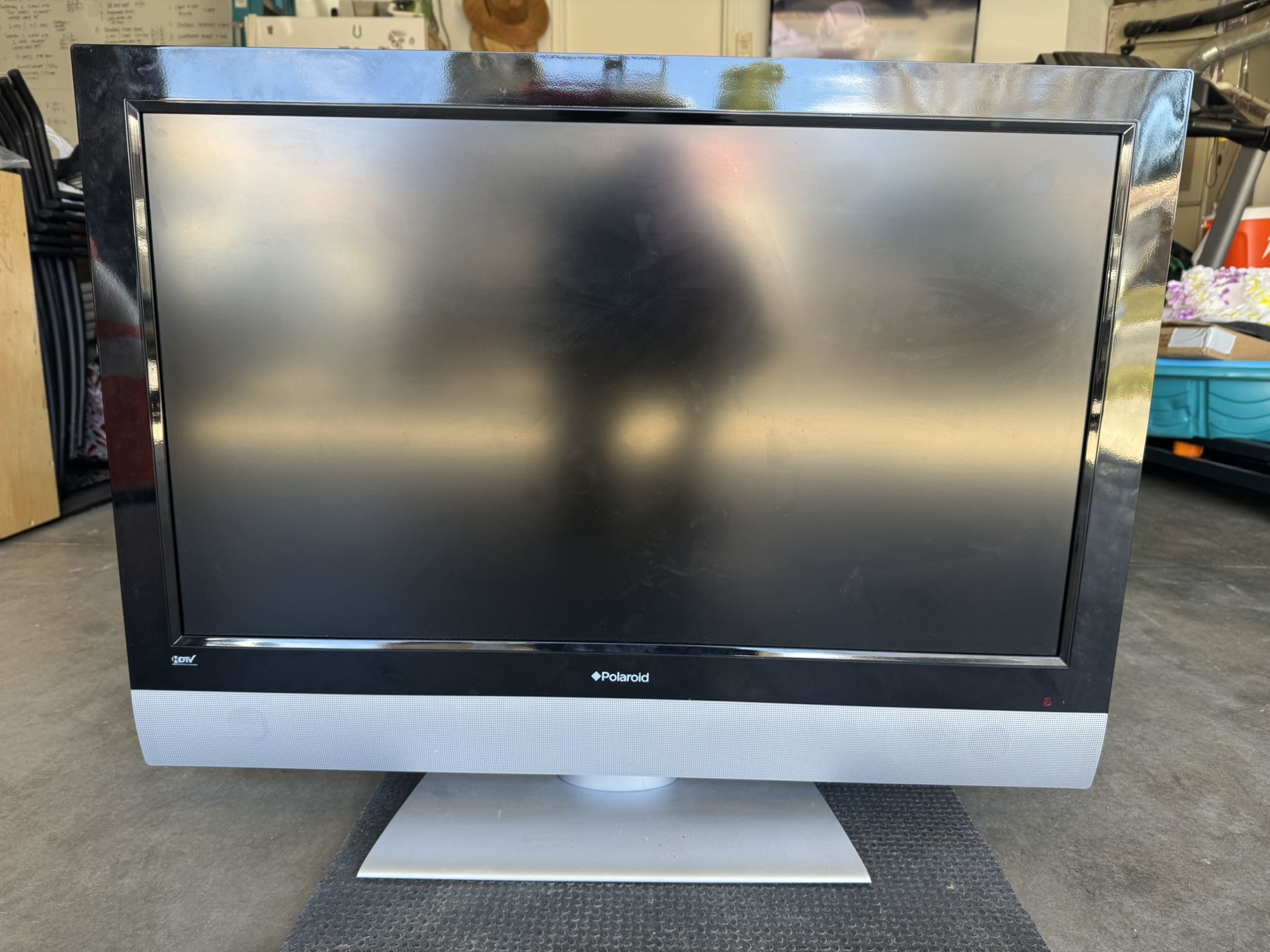 Polaroid 37” HDTV