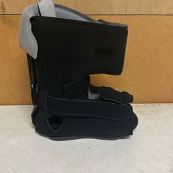 Orthopedic Walking Boot Cast