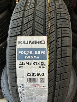 235 45 18 Kumho solus TA51a