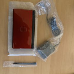 Brand New Nintendo Ds Lite  With Charger 
