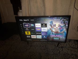 TCL Roku Smart TV 32" Inch Model: 32S3800 Remote control Included