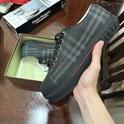 burberry shoes 