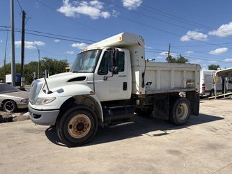 2008 International 4400