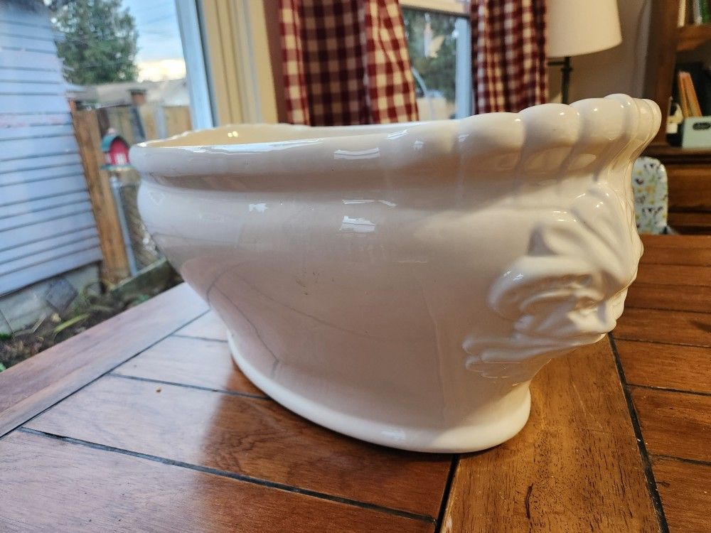 Vintage Large Kitchen Essentials Pot