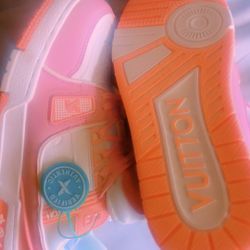 Louis Vuitton Pink Rose Trainers 