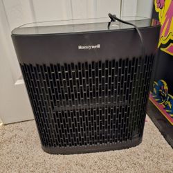 Honeywell - InSight HEPA Air Purifier, Extra-Large Rooms (500 sq.ft) - Black