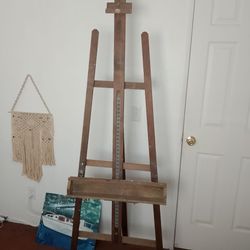 Easel