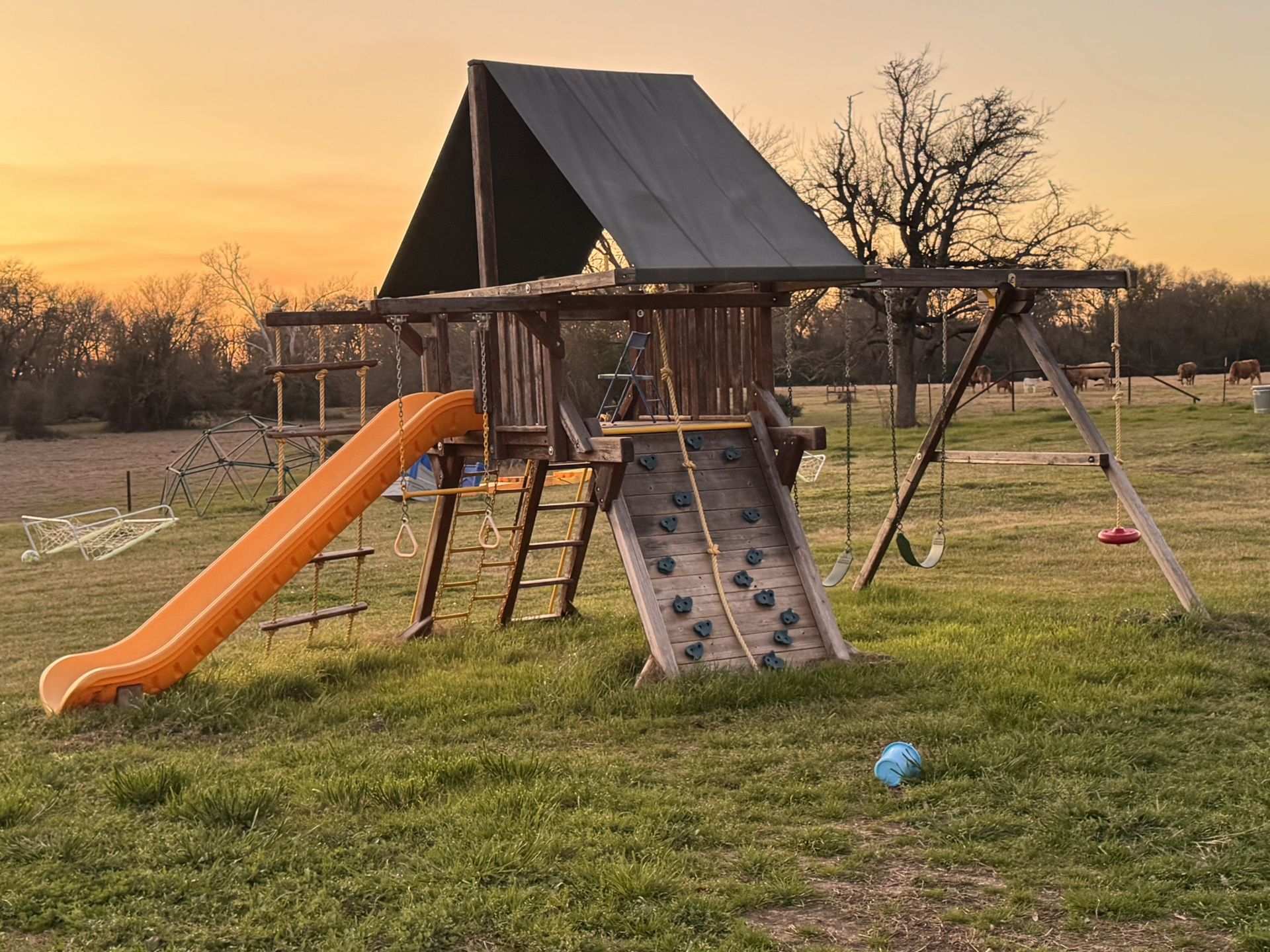 Rainbow Playset