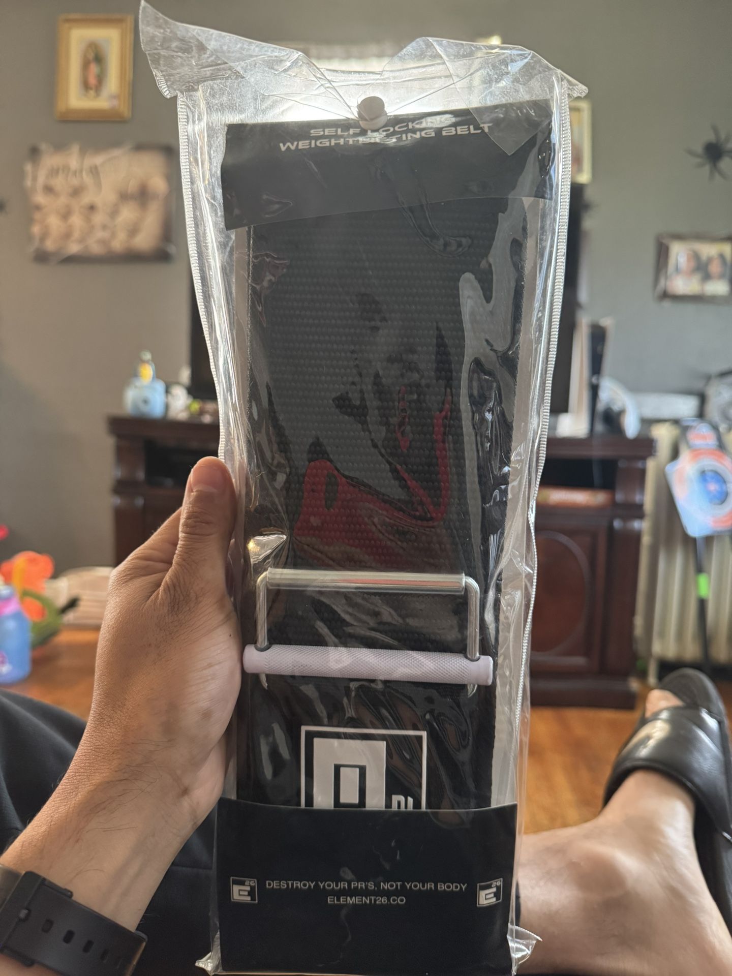 Black Element 26 Weight Lifting Belt Size Medium