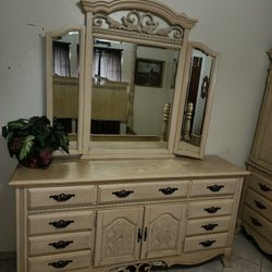 King Size Bedroom Set 