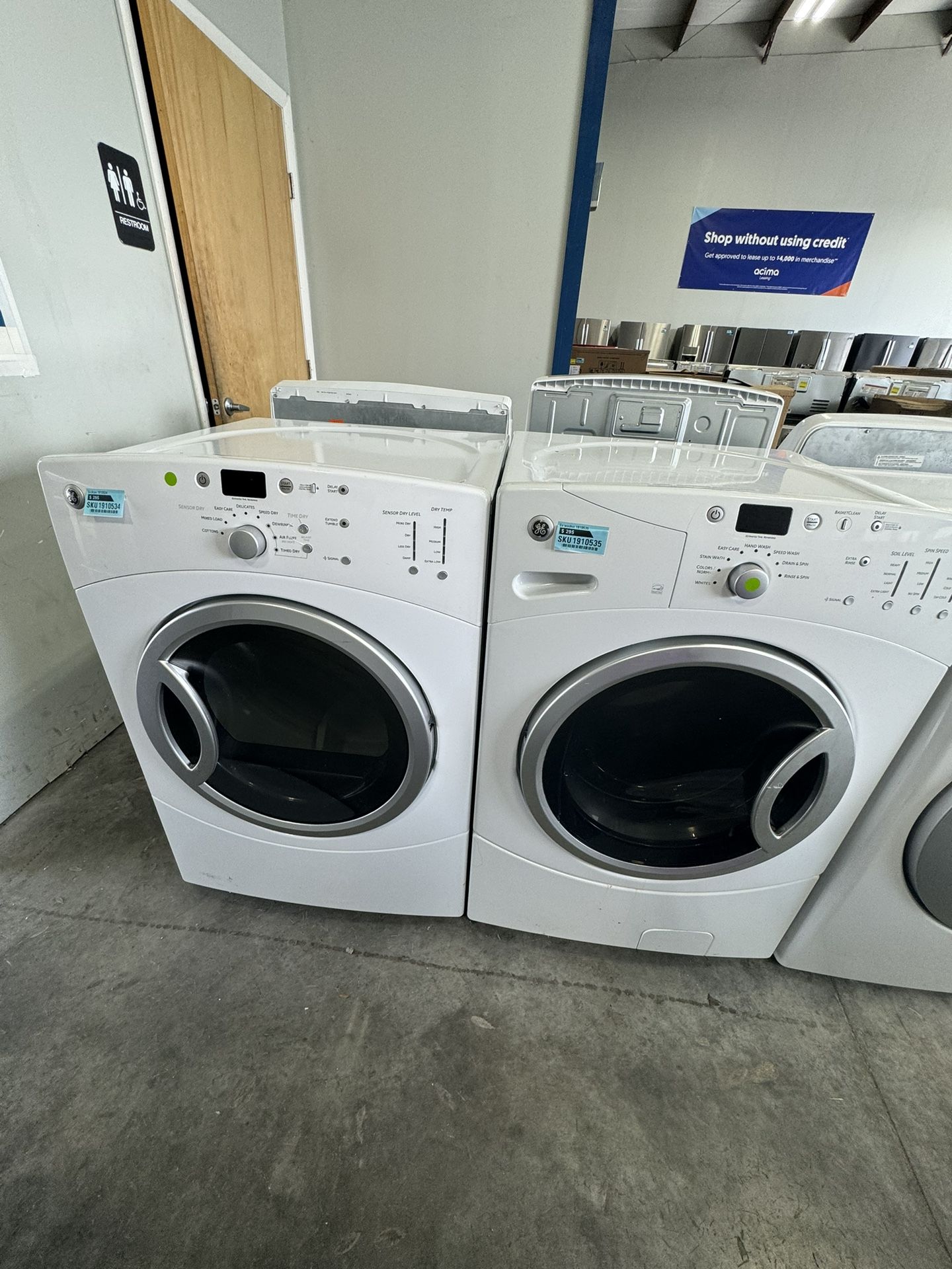 GE a set Washer & dryer 