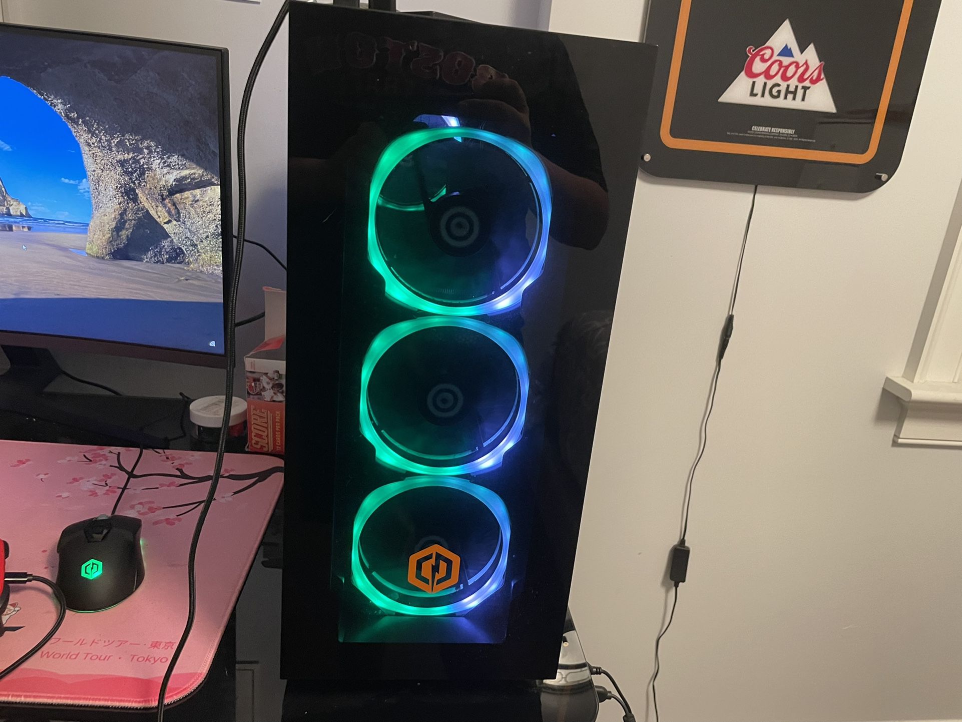 Gaming Pc 3060 Ryzen I7 Cyber power With a Razer Huntman Mini And Samsung Curved 27inch Gaming Monitor Dm Me With Any Questions