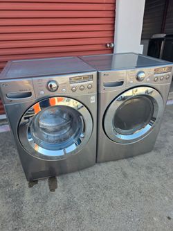 LG WASHER/DRYER SET