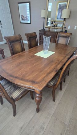 Wood Dining Table