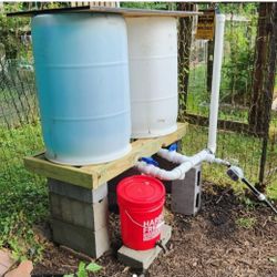 Rain barrel set