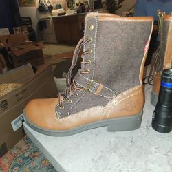 Levi's Boot 7 5