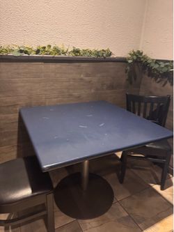 Commercial restaurant tables - various sizes