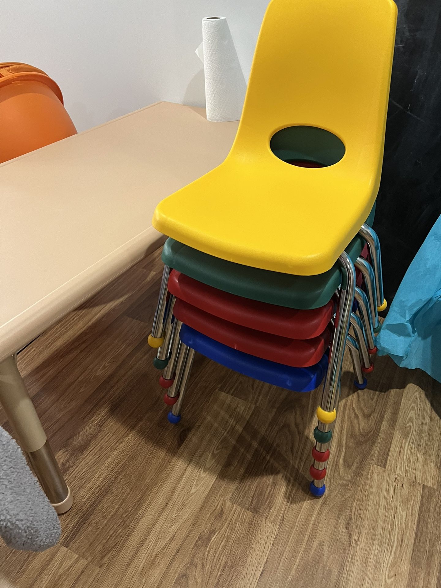 5 Children Chairs  Games