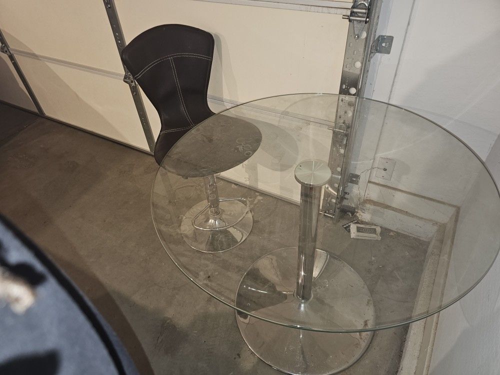 Chair and Table Set