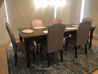 Luxury Dining set - seven pieces