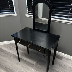 Black Vanity with Mirror with Plug in/USB Station