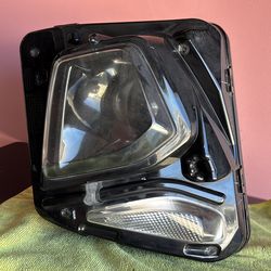 OEM GM 2019 2020 2021 2022 Chevrolet Blazer Left LH HID Xenon Headlight (contact info removed)6