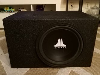 12 in JL audio subwoofer in a Q bomb box