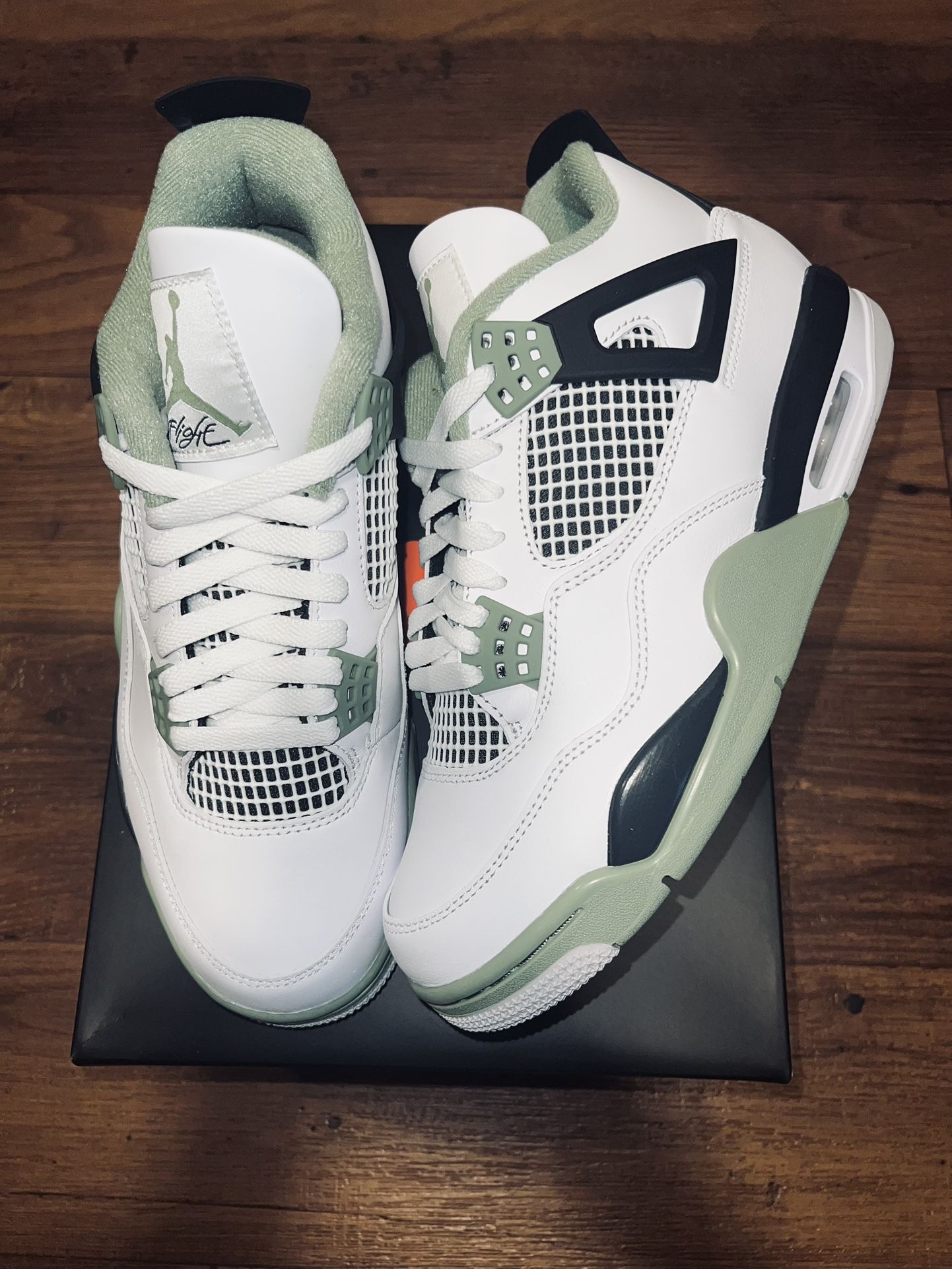 Jordan 4 Seafom