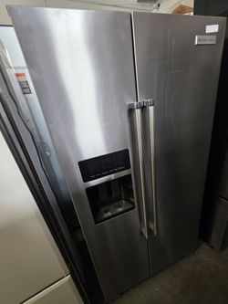 KITCHENAID SIDE BY SIDE STAINLESS STEEL REFRIGERATOR