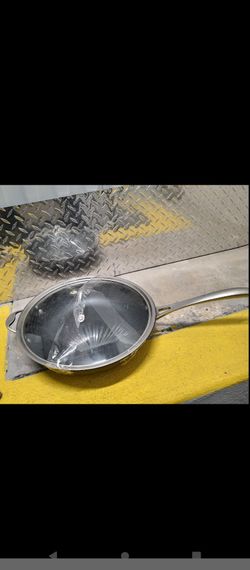 Calphalon 13" frying pan