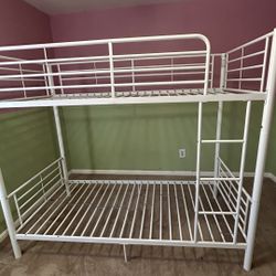 Twin Metal Bunk bed 