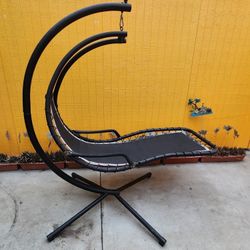Metal Outdoor Swing Hanging Curved Chaise Lounge