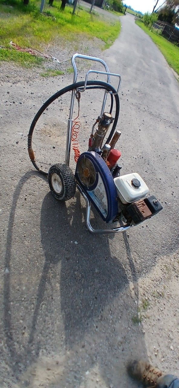 Gas Paint Sprayer 