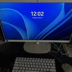 Desktop Computer ( Good Condition) 