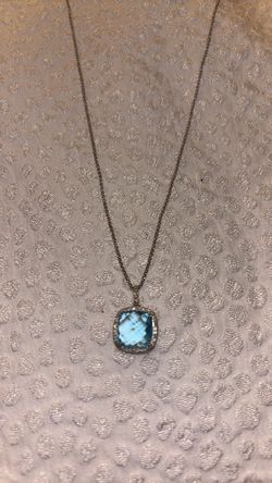 14K WHITE GOLD BLUE TOPAZ NECKLACE