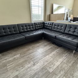 Black Leather Sectional Sofa