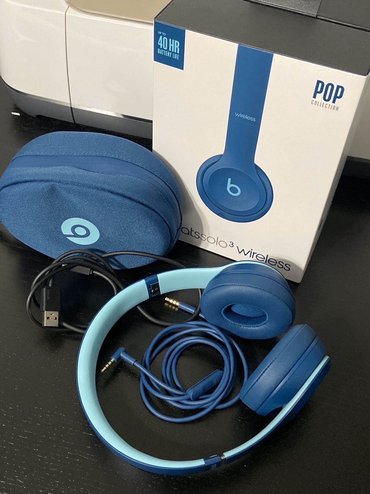 Beats wireless headphones POP collection blue